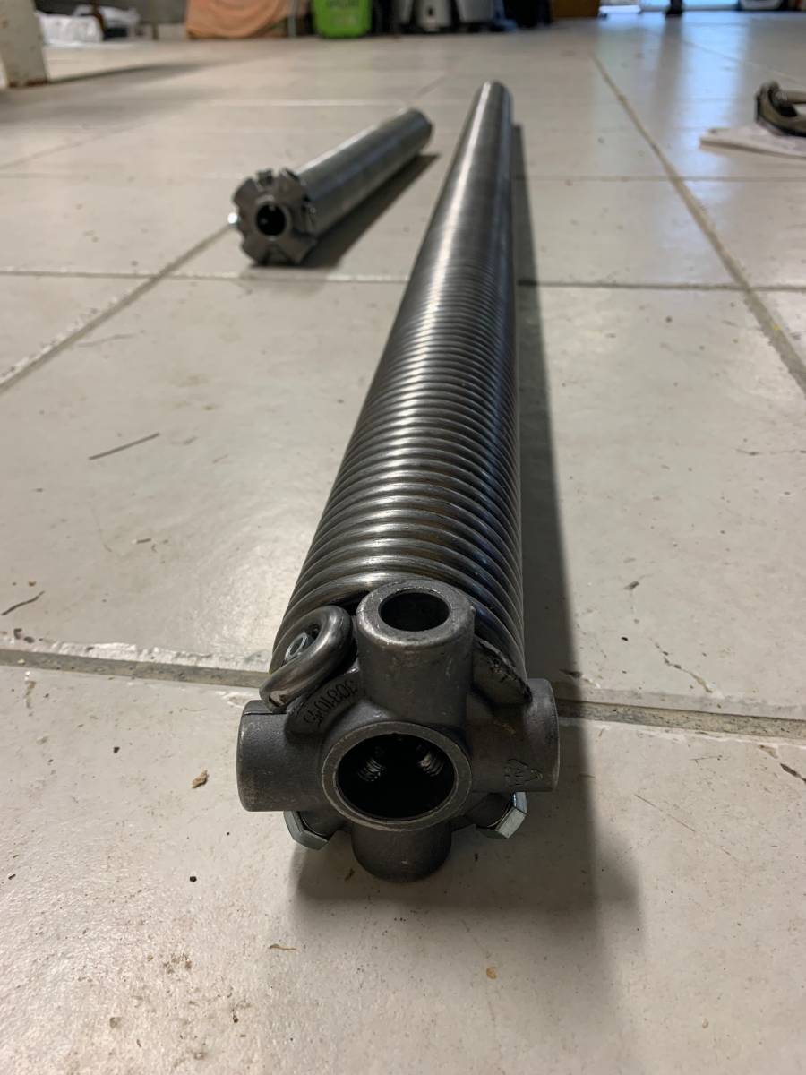 Automatisations Services réparateur spécialisé dans les portes sectionnelles motorisées HORMANN entre Aix en Provence et Marseille