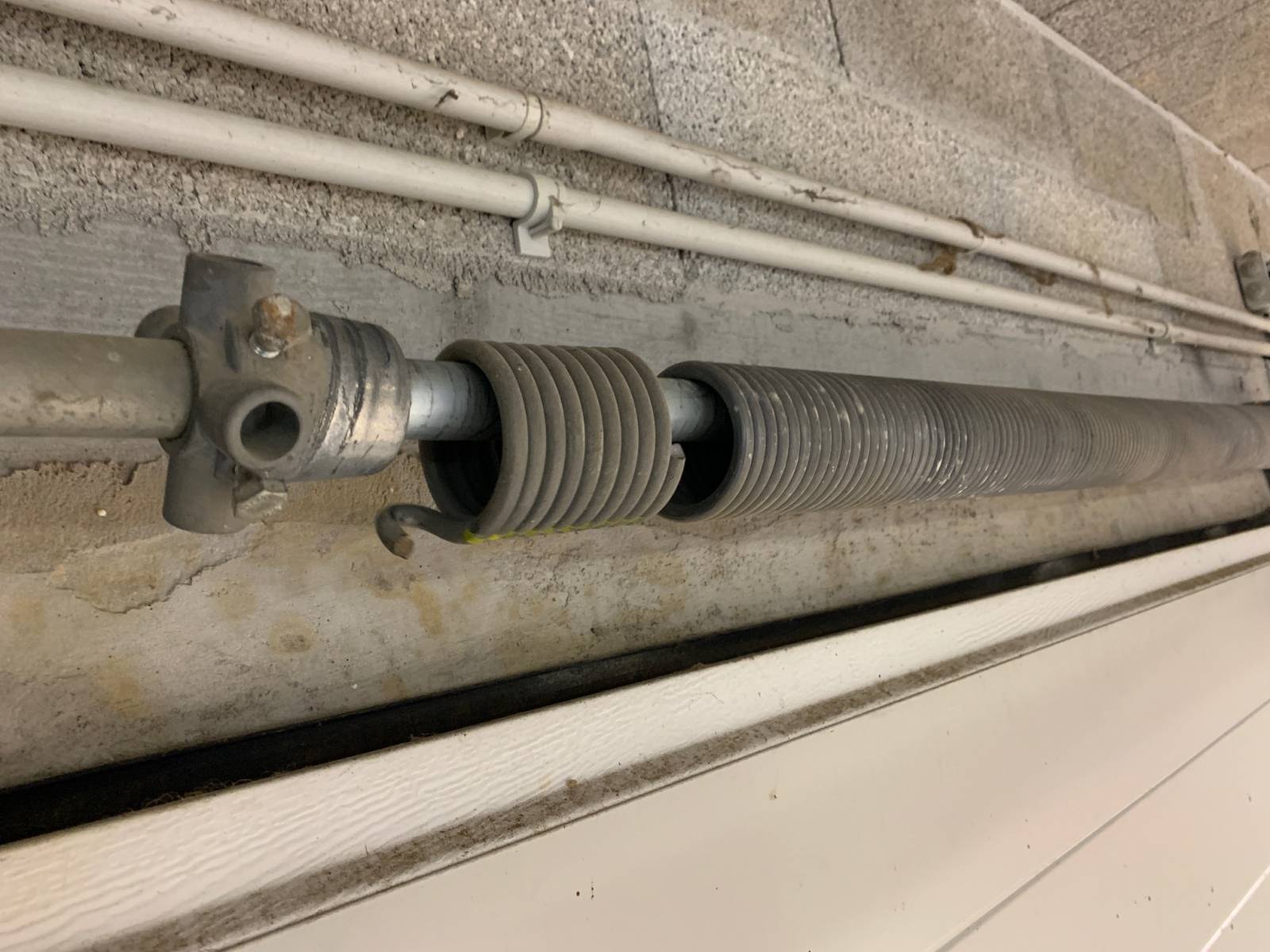 Automatisations Services réparateur spécialisé dans les portes sectionnelles motorisées HORMANN entre Aix en Provence et Marseille