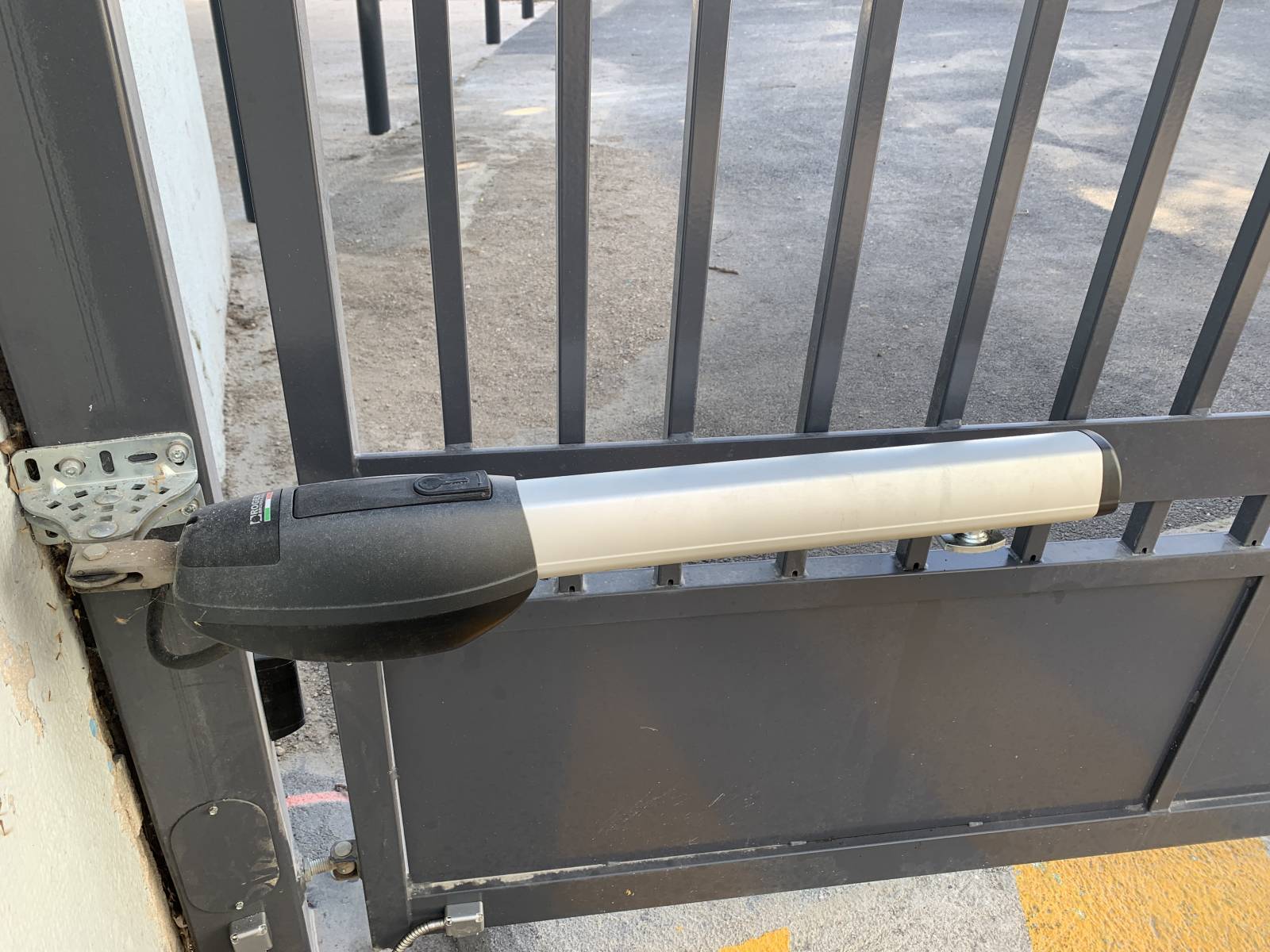 Dépannage portail électrique Roger Technology 13 Métropole Aix-Marseille-Provence Automatisations Services