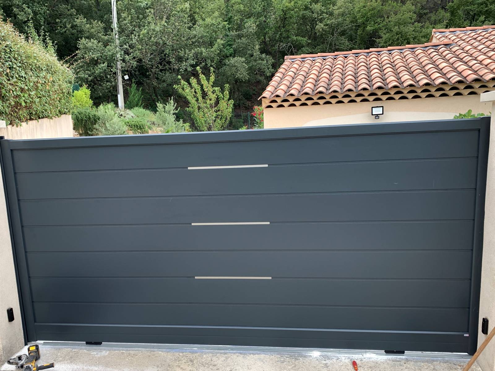 portail battant aluminium atlantem modèle lee motorisé came marseille 13012