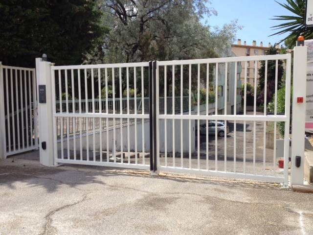 réparation portail battant copropriété