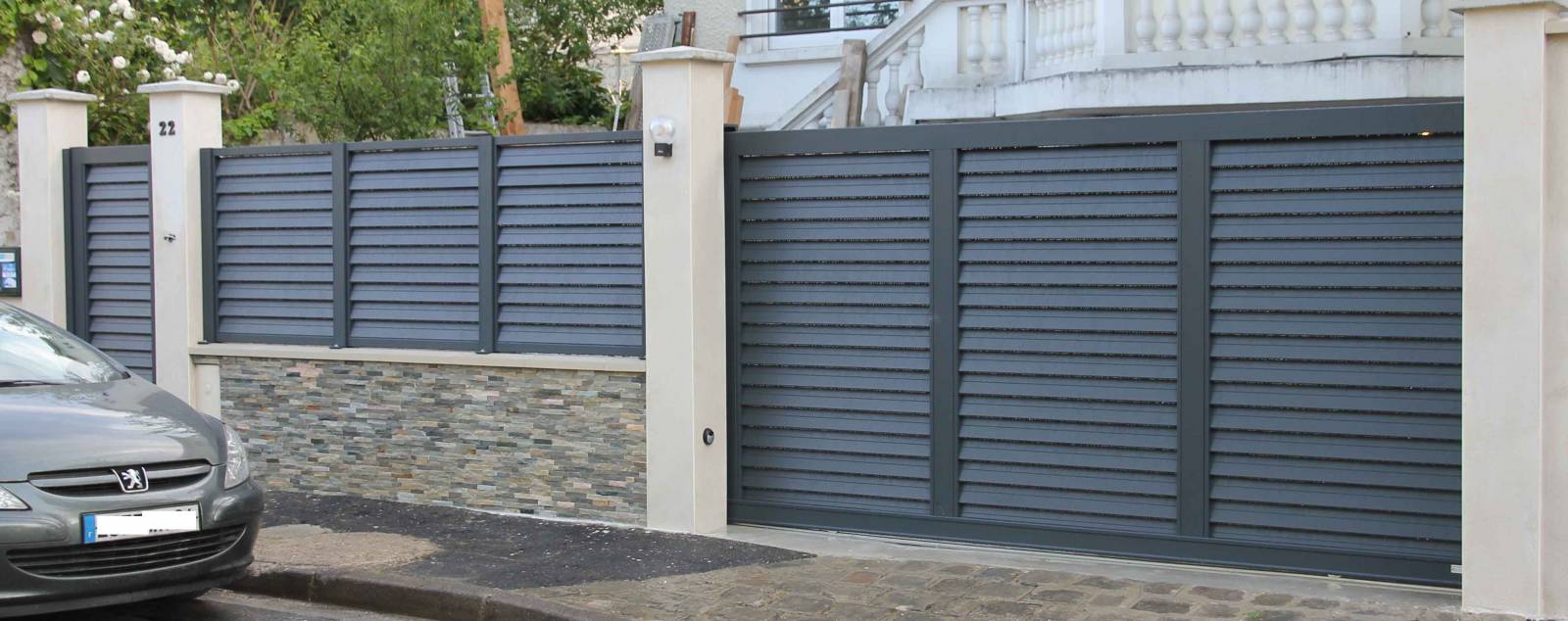 Portail coulissant extérieur motorisé came en aluminium en vente près d'aix marseille par Automatisations Services à Septèmes