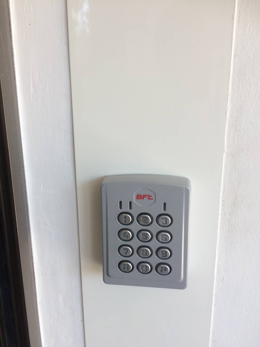 clavier à codes bft extra plat 13