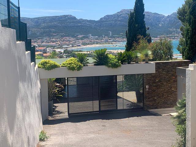 Tout savoir sur les portails en aluminium sur mesure avec Automatisations Services