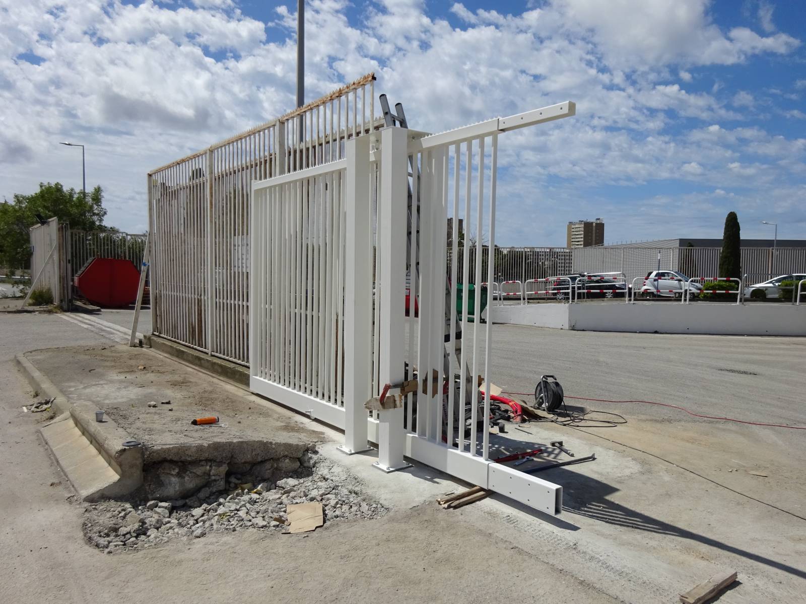 travaux de maçonnerie portail coulissant Septèmes les Vallons
