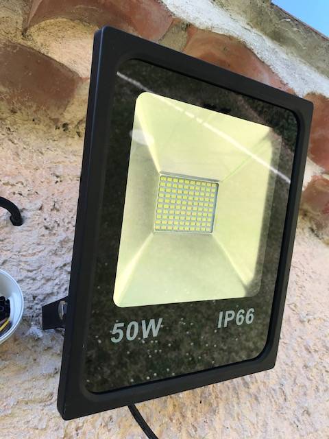 projecteur led ultra fin 50w ip66