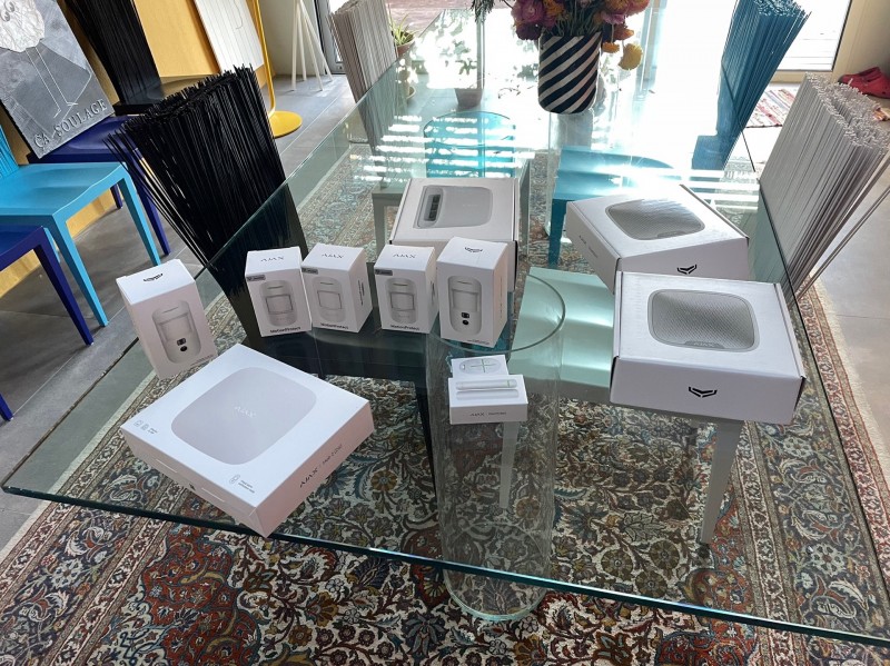 Alarme maison sans fil ajax installation de système d'alarme sans abonnement avec Automatisations Services