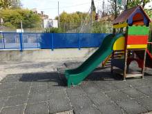 Sécurisation par clôture aire de jeux enfants