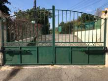 remplacement moteurs hydrauliques par moteurs à vis sans fin sur portail fer 13109