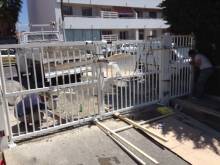 pose portail conforme aux normes