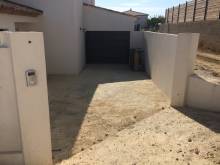 porte de garage aluminium anti-relevage avec alarme Marseille