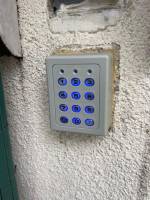 Digicode clavier numérique ACIE SU2-BASIC-G avec clavier rétro éclairées en polycarbonate en vente chez Automatisations Services septèmes